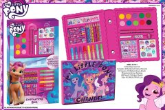 MLP-GIFTS-3062-21131-Colouring-Set-Presentation-IM